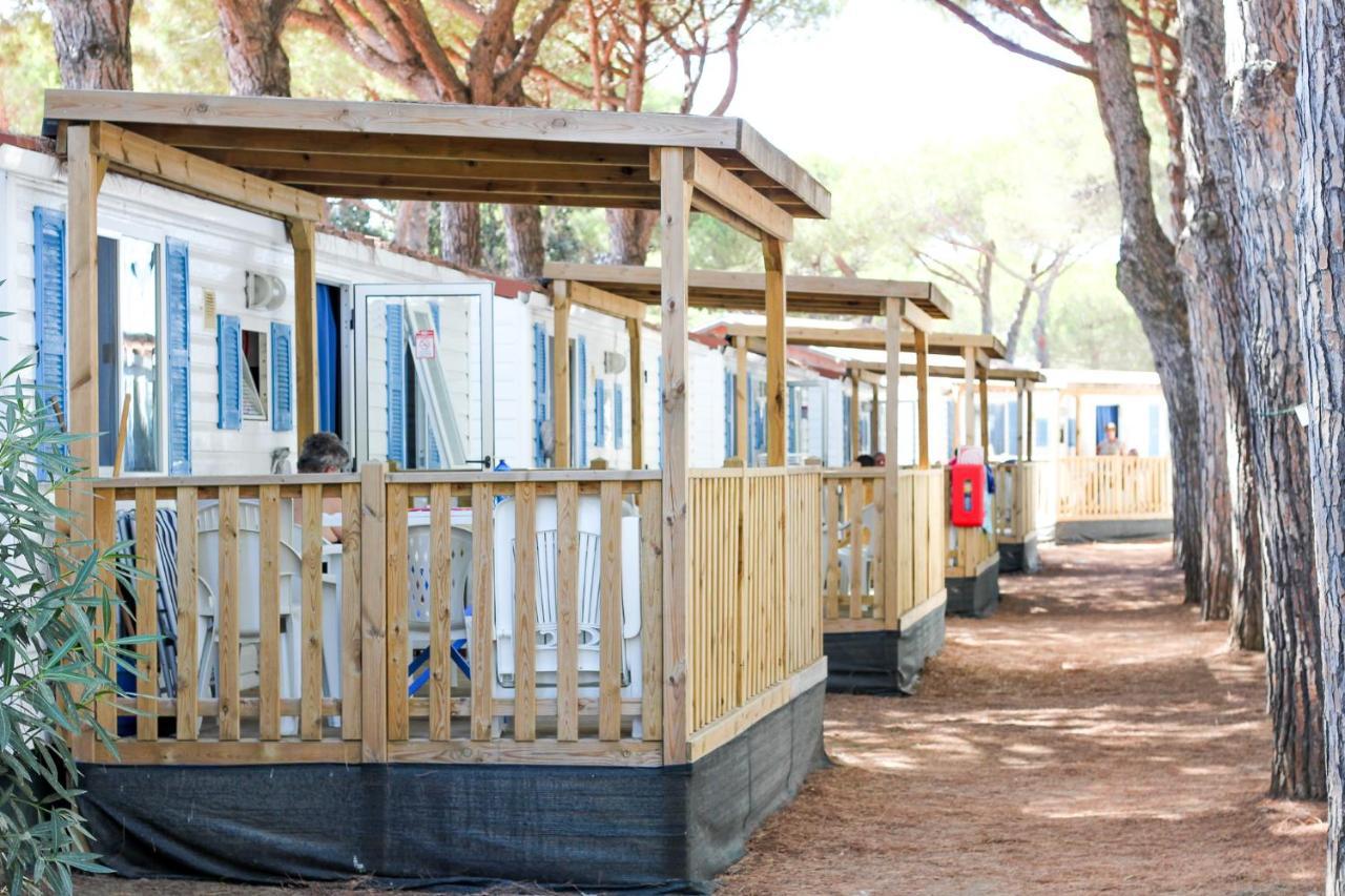 Happy Camp Mobile Homes In Centro Vacanze Bi Village Fažana Exterior foto